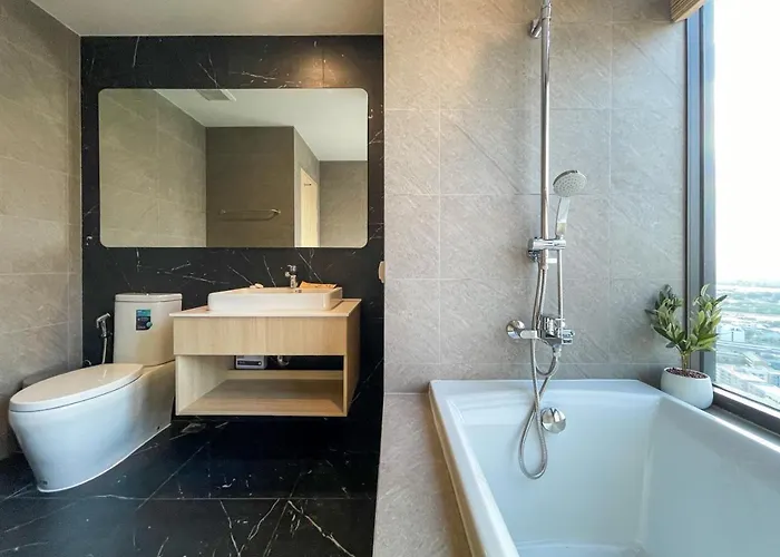Apartment Near Bts L Sukhumvit L Pool And Steam Bangkok