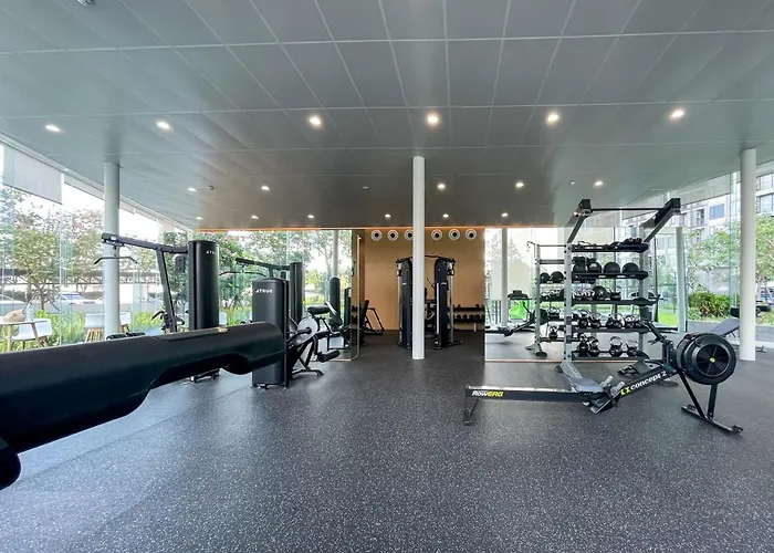 Apartment Near Bts L Sukhumvit L Pool And Steam
